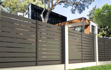 CLOTURE ALUMINIUM AJOUREE